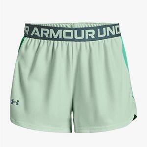 Under Armour Women's Light Green Athletic Shorts Med